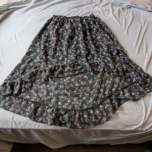 Floral High-Low Maxi Skirt